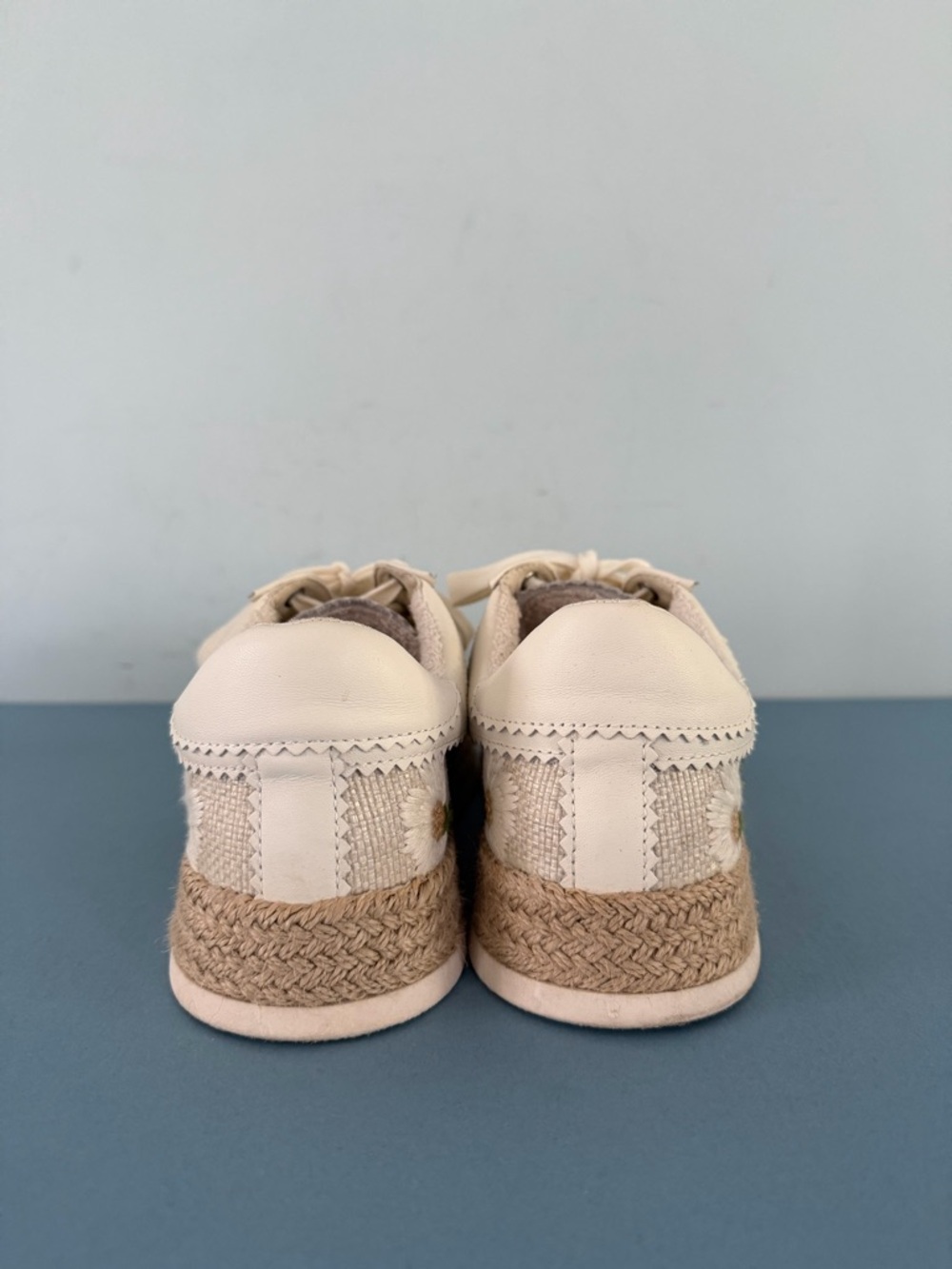 Dolce Vita Azalia Oxford White Daisy Floral Raffia Espadrille Platform Sneakers - Picture 6 of 9